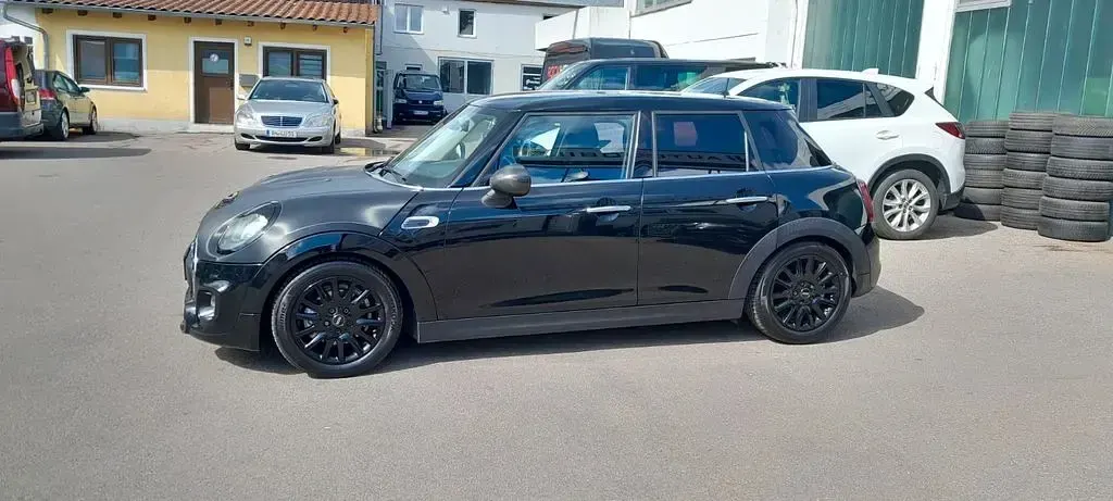 Gebraucht Mini ONE 102 PS (75 kW) 2015 Schwarz Kleinwagen