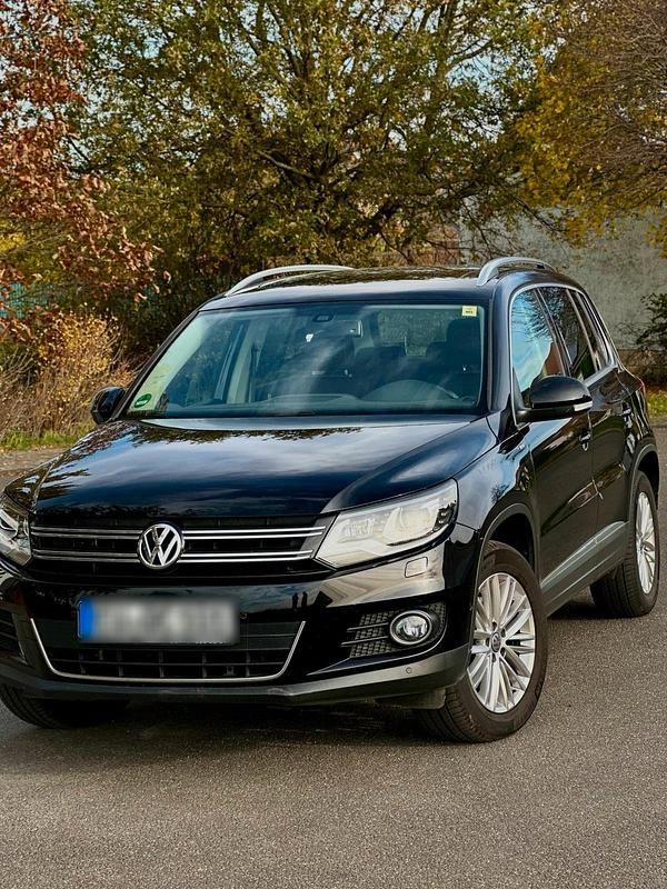 Schwarz Gebraucht 2014 VW Tiguan SUV | 11.500 € (Guter Preis) - Bild 1/4