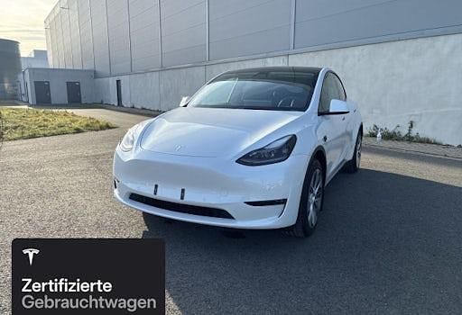 Gebraucht Tesla Model Y 273 kW (372 PS) 2022 Weiß SUV