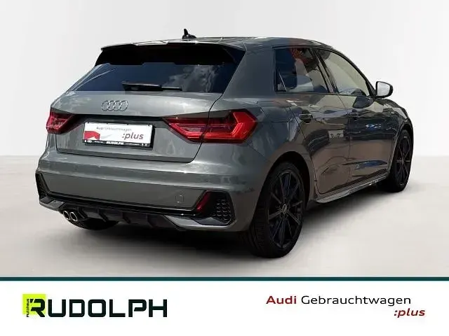 Gebraucht Audi A1 Sportback S-Line 207 PS (152 kW) 2023 Chronosgrau metallic Kleinwagen