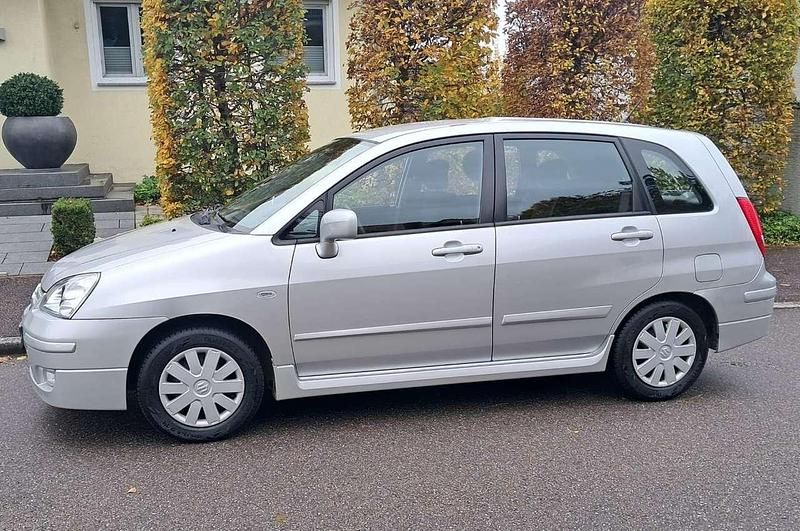 Silber Gebraucht 2004 Suzuki Liana Comfort Kombi | 3.900 € (Teuer) - Bild 1/3