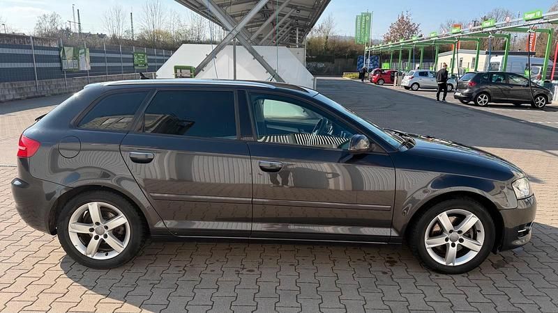 Gebraucht Audi A3 140 PS (102 kW) 2011 Schwarz Kleinwagen