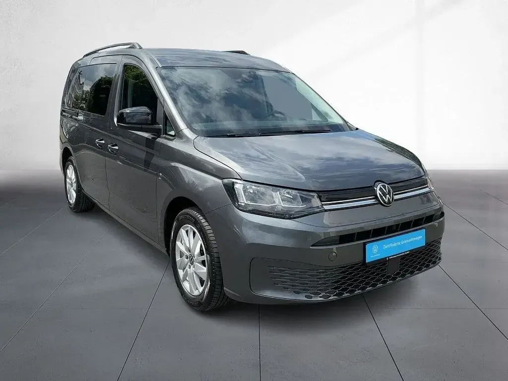 Gebraucht VW Caddy Maxi Life 122 PS (89 kW) 2022 Grau Van / Kleinbus