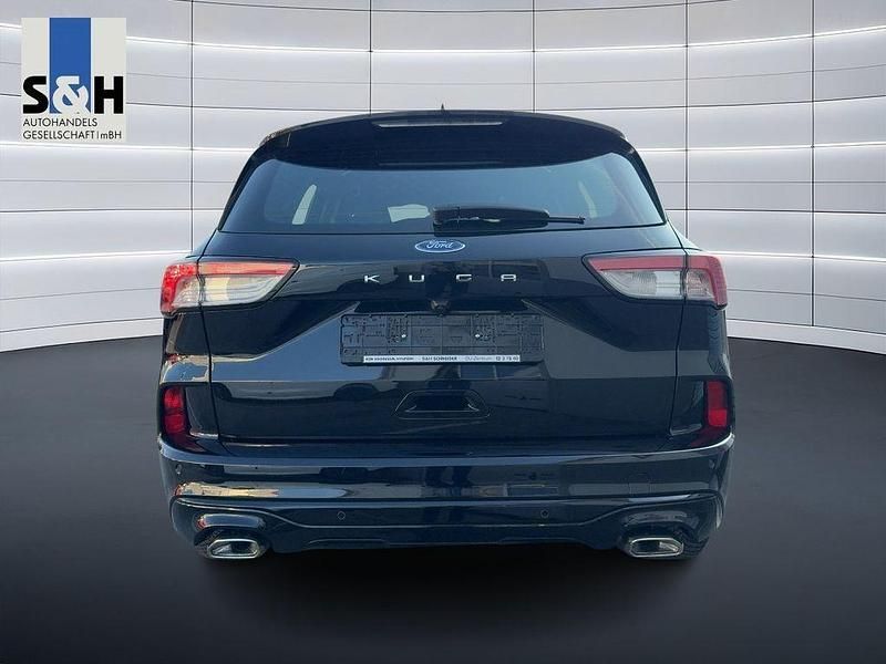Gebraucht Ford Kuga ST-Line 120 PS (88 kW) 2023 Schwarz SUV