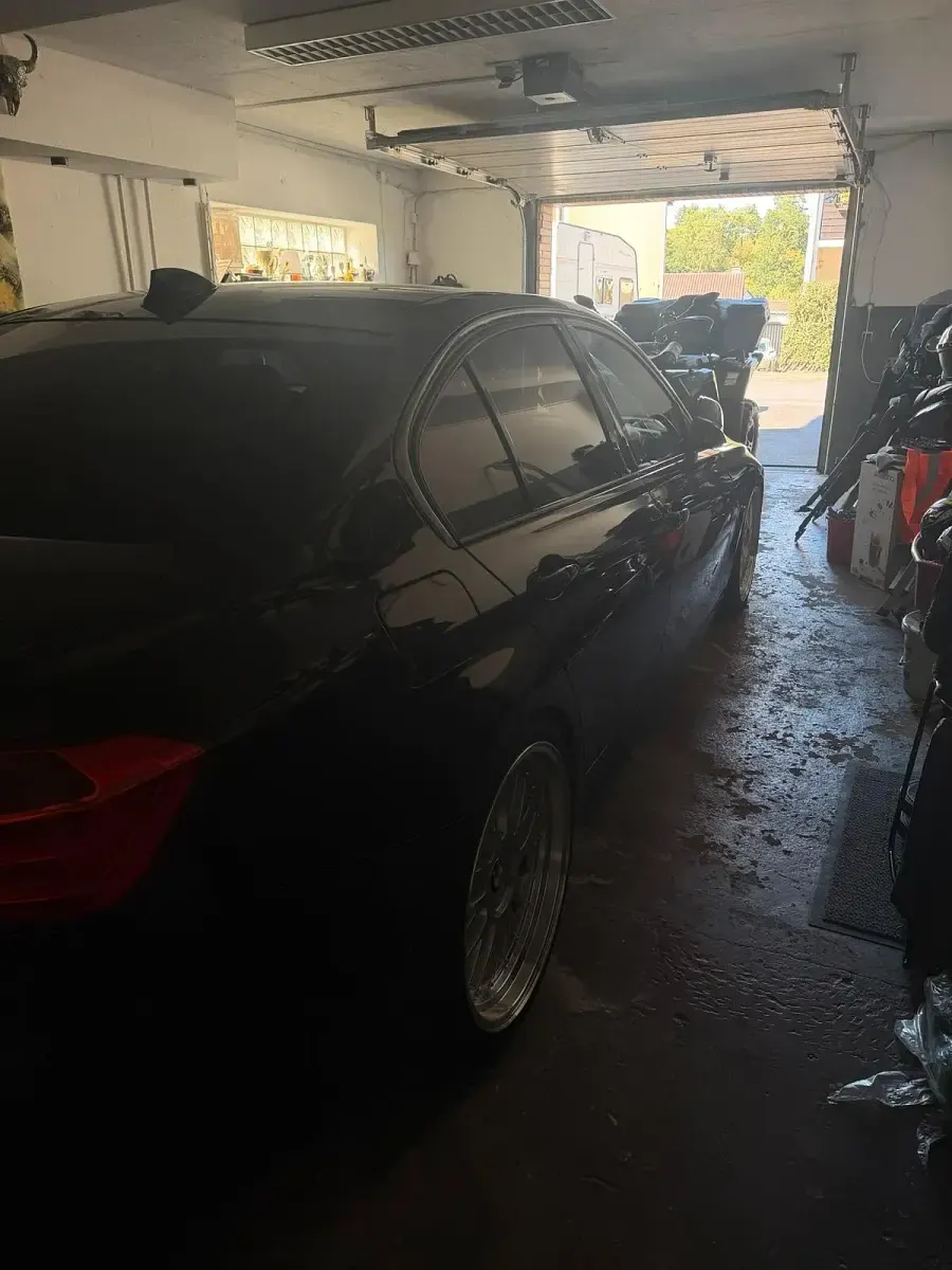 Gebraucht BMW 335 M Performance 400 PS (294 kW) 2013 Schwarz Limousine