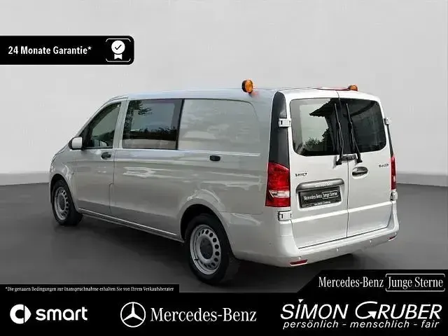 Gebraucht Mercedes Vito 136 PS (100 kW) 2022 Silber Van