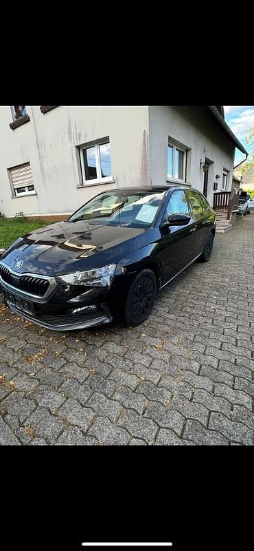 Gebraucht Skoda Scala 115 PS (84 kW) 2019 Schwarz Kleinwagen