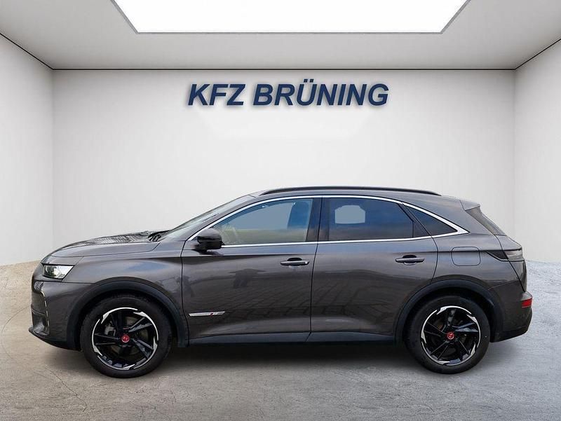 Gebraucht DS Automobiles DS7 Crossback Performance 224 PS (164 kW) 2022 Platinium grau metallic (metallic) SUV