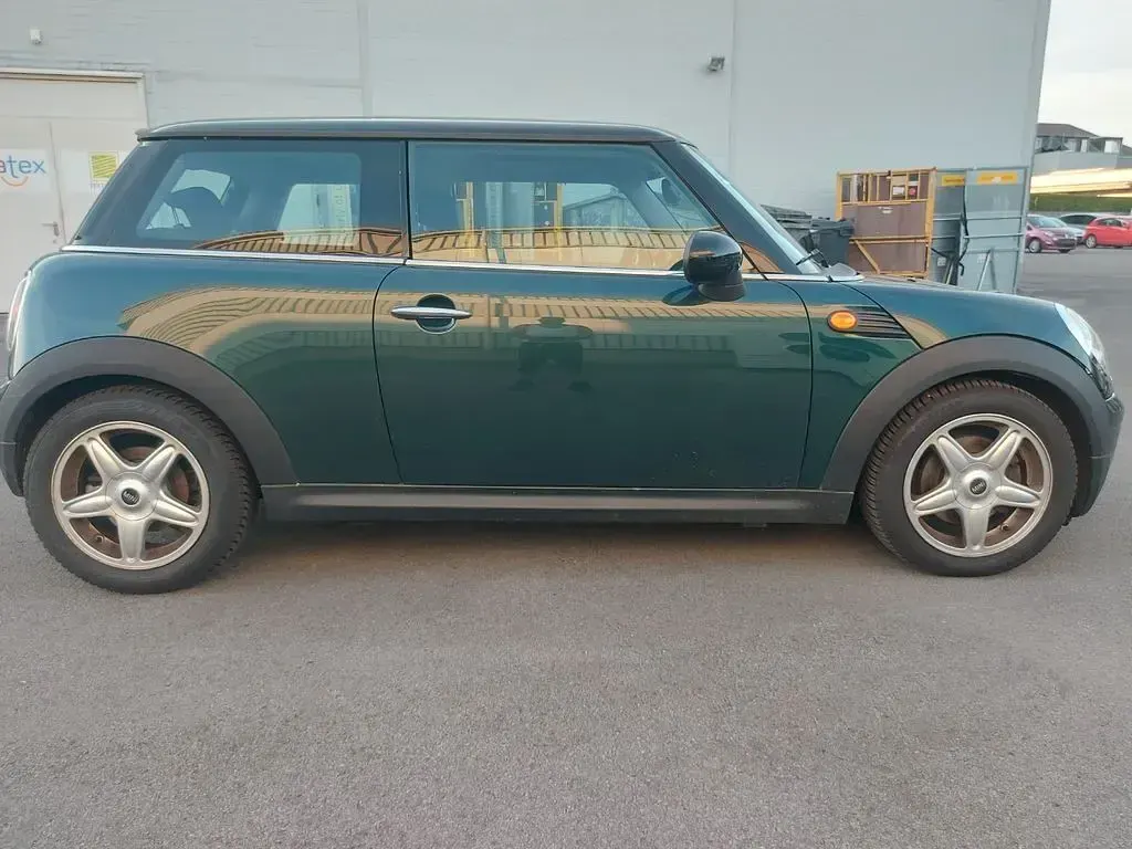 Gebraucht Mini Cooper 120 PS (88 kW) 2008 Grün Kleinwagen