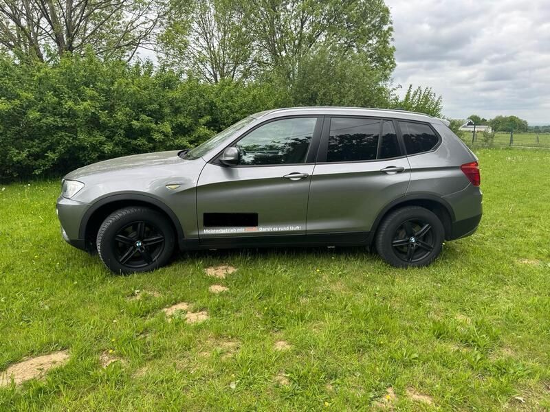 Grau Gebraucht 2012 BMW X3 SUV | 9.999 € (Fairer Preis) - Bild 1/4