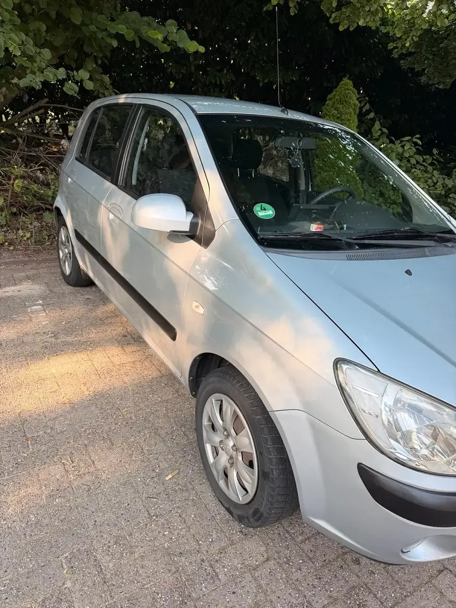 Gebraucht Hyundai Getz 88 PS (64 kW) 2007 Silber Kleinwagen