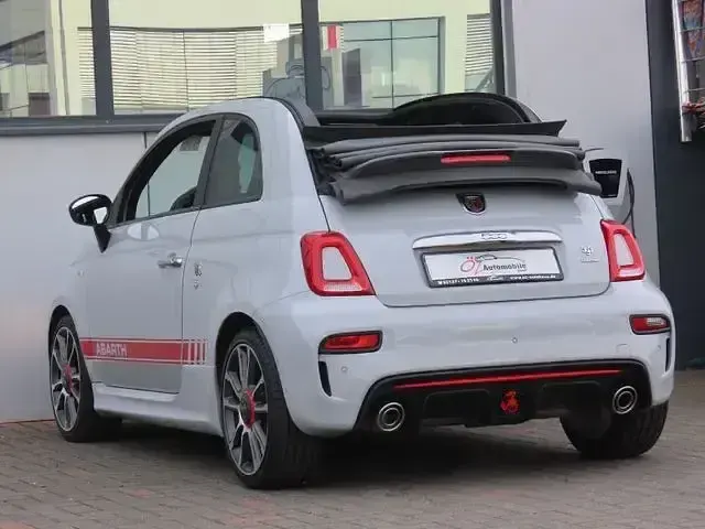 Usata Abarth 595C 165 CV (121 kW) 2017 Grigio Cabrio