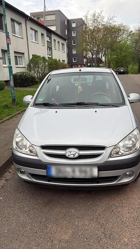Gebraucht Hyundai Getz 97 PS (71 kW) 2006 Silber Kleinwagen