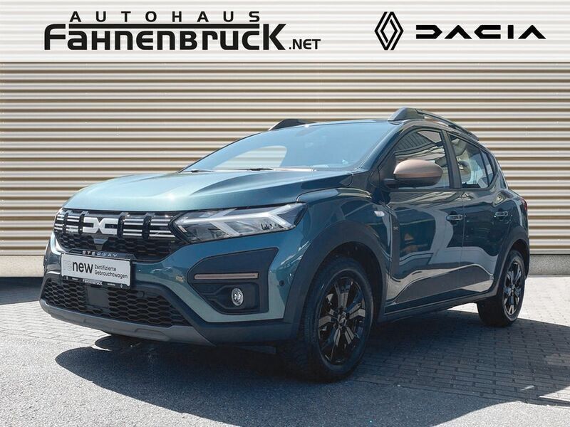 Grün Gebraucht 2024 Dacia Sandero Extreme Kleinwagen | 19.490 € (Fairer Preis) - Bild 1/2