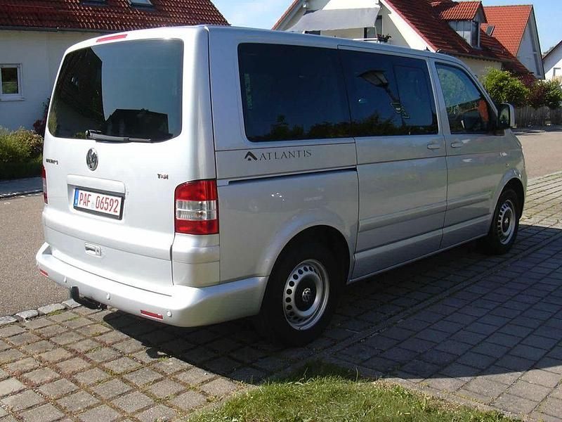 Gebraucht VW Multivan 131 PS (96 kW) 2007 Silber Van