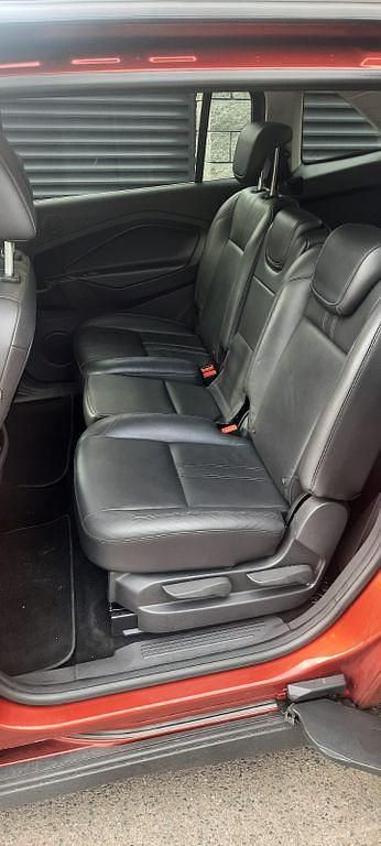 Gebraucht Ford C-MAX Titanium 150 PS (110 kW) 2016 Rot Van / Kleinbus