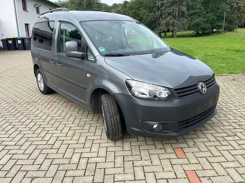 Grau Gebraucht 2010 VW Caddy Van / Kleinbus | 6.750 € (Guter Preis) - Bild 1/4