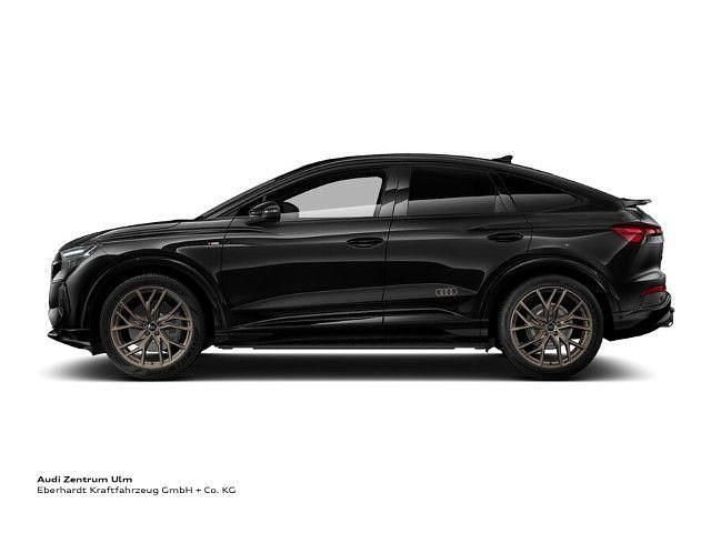 Mythosschwarz metallic Neu 2025 Audi Q4 Sportback e-tron Sport SUV | 66.078 € - Bild 1/4