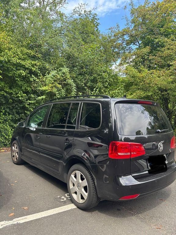 Schwarz Gebraucht 2012 VW Touran Van / Kleinbus | 5.500 € (Guter Preis) - Bild 1/4