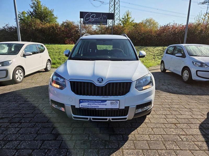 Weiß Gebraucht 2017 Skoda Yeti Ambition SUV | 13.990 € (Fairer Preis) - Bild 1/4