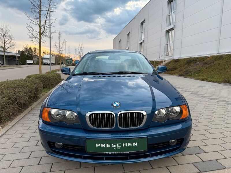 Gebraucht BMW 325 Sport Line 192 PS (141 kW) 2001 Blau Coupé