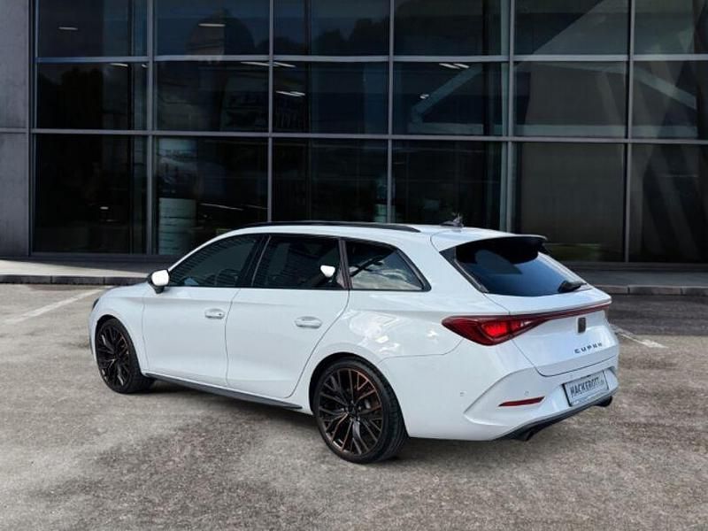 Second-hand Cupra Leon 245 CP (180 kW) 2023 Alb Break