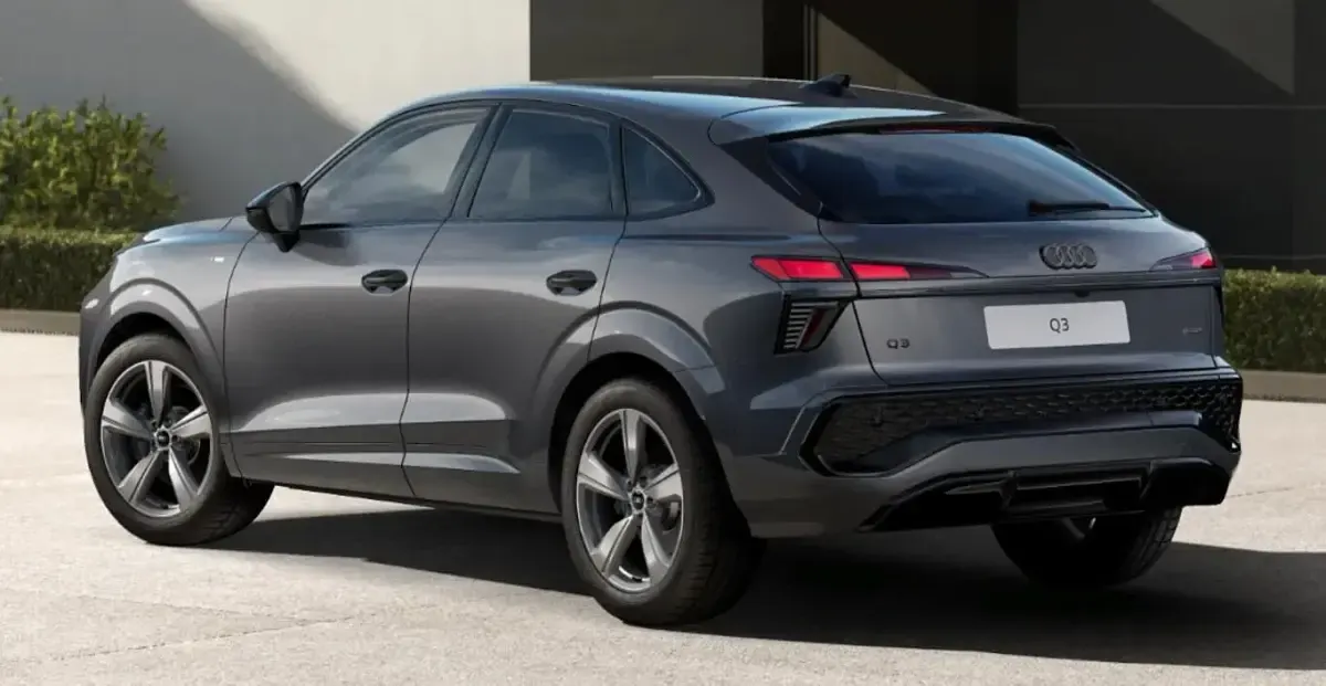 Neu Audi Q3 Sportback Ambiente 265 PS (194 kW) 2026 Daytonagrau perleffekt SUV