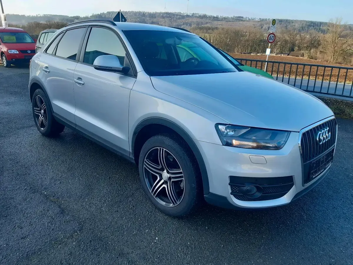 Gebraucht Audi Q3 140 PS (102 kW) 2013 Silber SUV