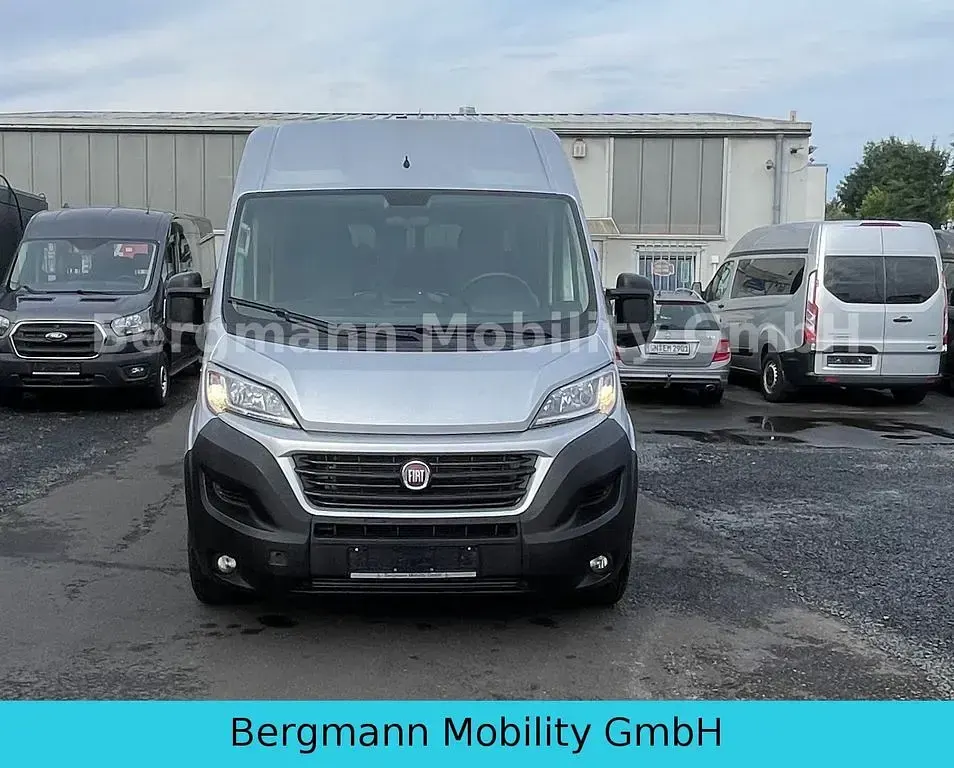 Gebraucht Fiat Ducato 150 PS (110 kW) 2019 Grau Van