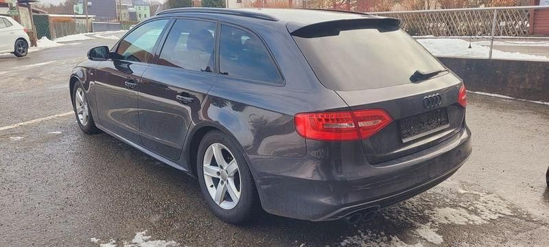 Gebraucht Audi A4 Competition 170 PS (125 kW) 2010 Grau Kombi