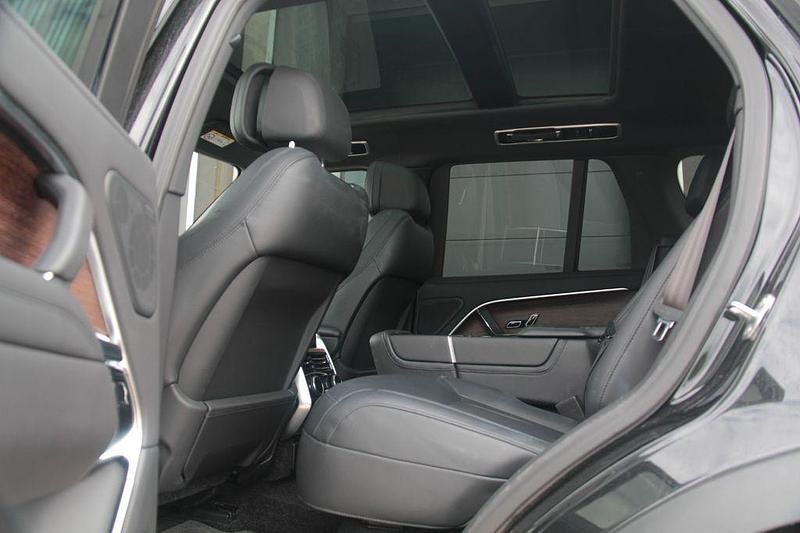 Gebraucht Land Rover Range Rover Autobiography 349 PS (256 kW) 2023 Schwarz SUV