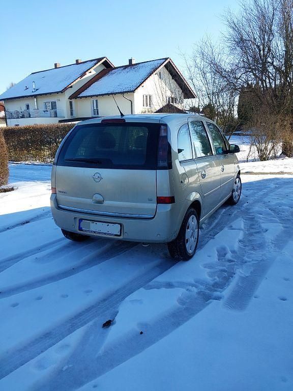 Gebraucht Opel Meriva 105 PS (77 kW) 2008 Gold Van / Kleinbus