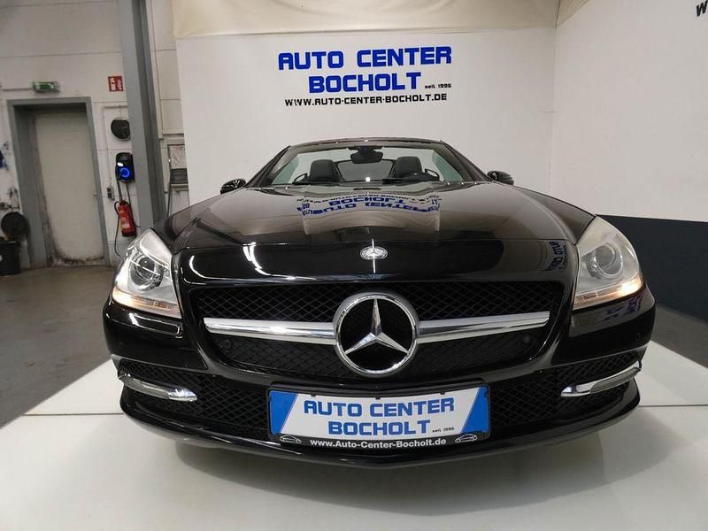 Gebraucht Mercedes SLK200 184 PS (135 kW) 2011 Schwarz Cabrio