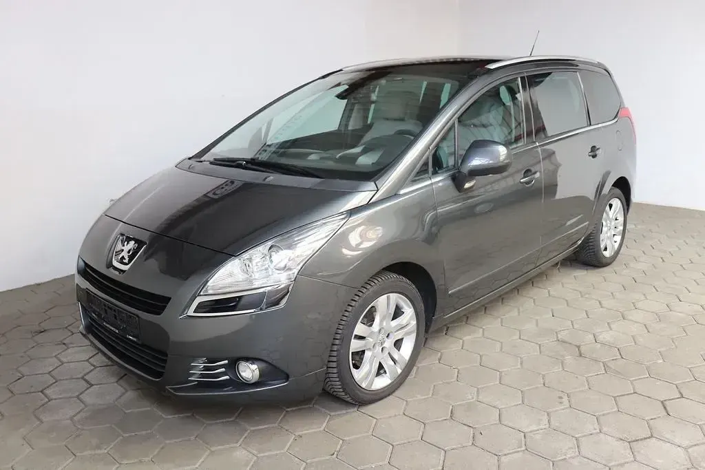 Gebraucht Peugeot 5008 Platinum 150 PS (110 kW) 2010 Grau Van / Kleinbus