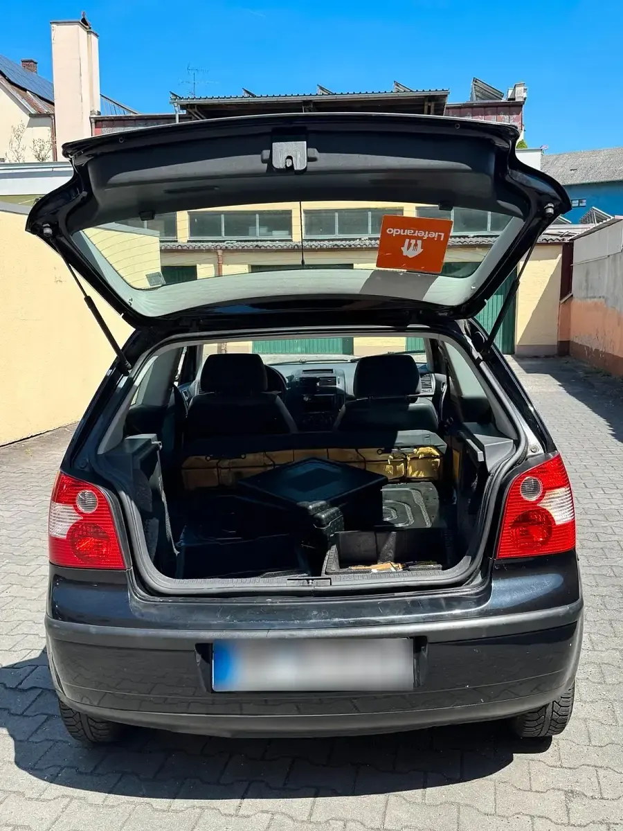 Gebraucht VW Polo 75 PS (55 kW) 2003 Schwarz Kleinwagen