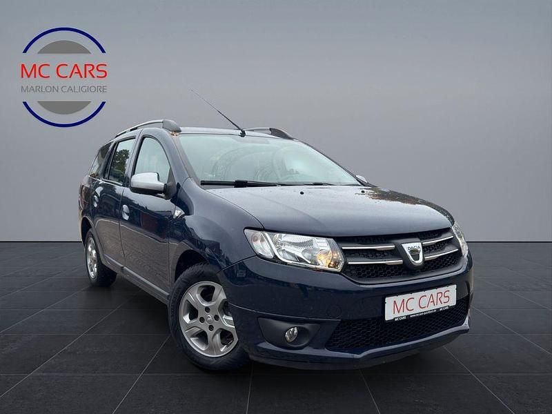 Blau Gebraucht 2015 Dacia Logan MCV Celebration Kombi | 5.490 € (Fairer Preis) - Bild 1/4