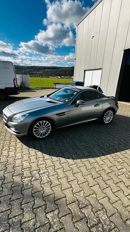 Gebraucht Mercedes SLK200 184 PS (135 kW) 2012 Silber Cabrio
