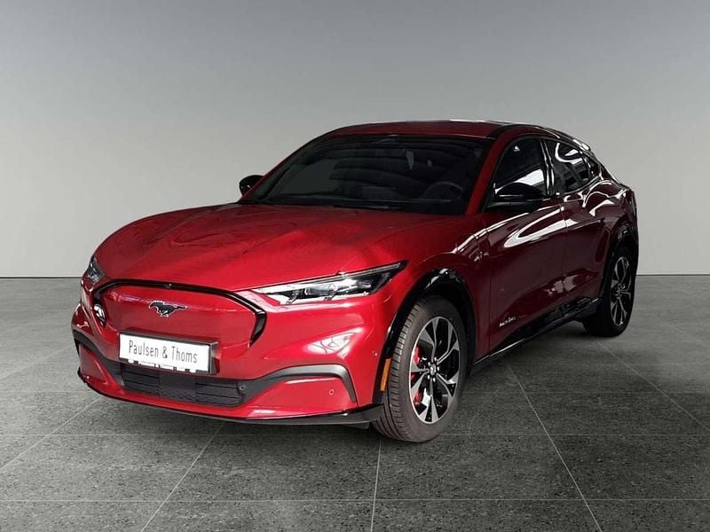 Gebraucht Ford Mustang Mach-E Extended Range 258 kW (351 PS) 2023 Lucidrot metallic SUV