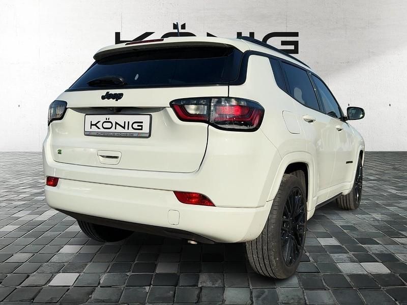 Gebraucht Jeep Compass Altitude 131 PS (96 kW) 2023 Weiß SUV