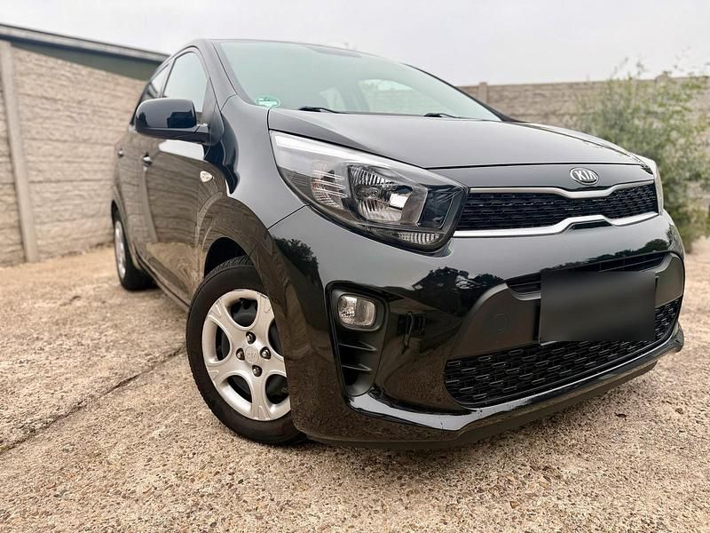 Schwarz Gebraucht 2018 Kia Picanto Kleinwagen | 8.790 € (Fairer Preis) - Bild 1/4