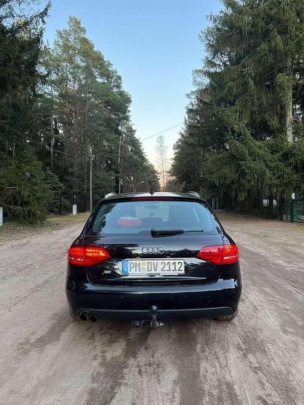 Gebraucht Audi A4 Ambition 143 PS (105 kW) 2011 Schwarz Kombi