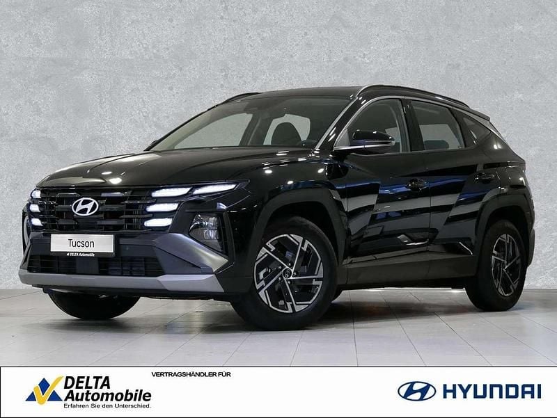 Abyss black Neu 2025 Hyundai Tucson Select SUV | 27.380 € (Superpreis) - Bild 1/4