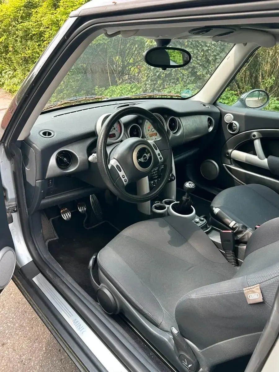 Gebraucht Mini Cooper 116 PS (85 kW) 2004 Silber Kleinwagen