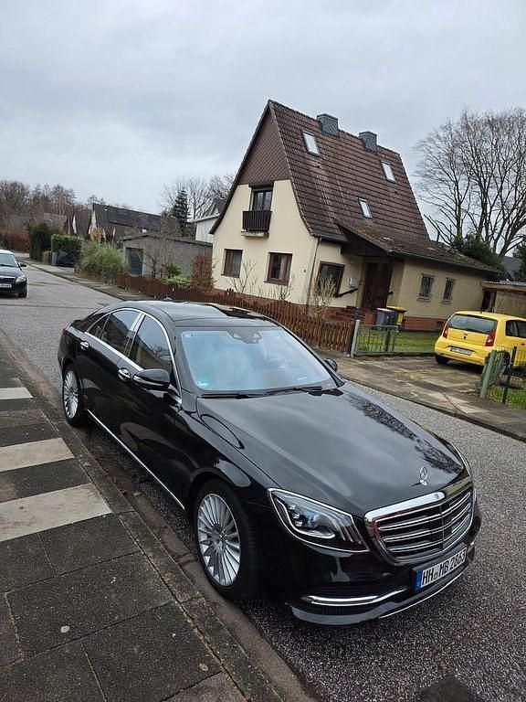 Schwarz Gebraucht 2017 Mercedes S560 Limousine | 49.500 € (Superpreis) - Bild 1/4