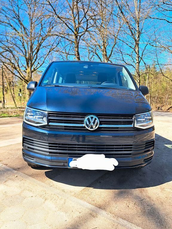 Second-hand VW T6 150 CP (110 kW) 2017 Albastru Van