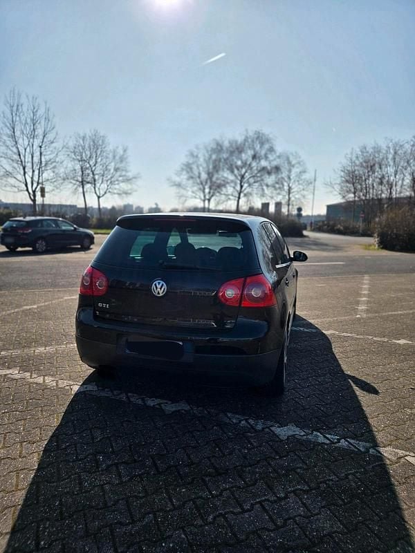 Gebraucht VW Golf V GTI 200 PS (147 kW) 2005 Schwarz Kleinwagen