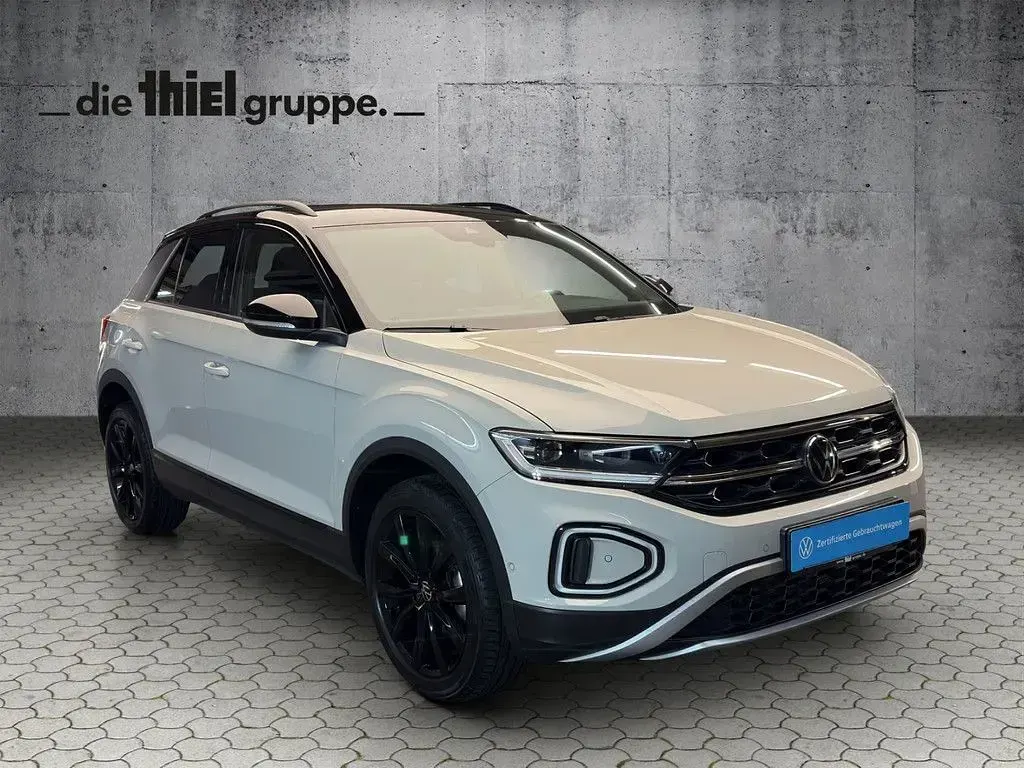 Usata VW T-Roc Style 150 CV (110 kW) 2023 Grigio SUV