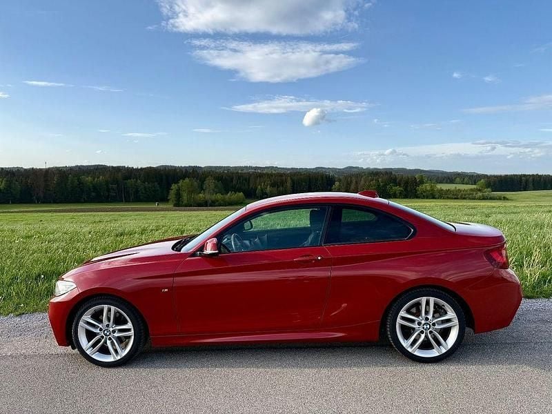 Gebraucht BMW 220 Sport Line 184 PS (135 kW) 2014 Rot Coupé