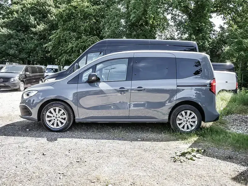 Gebraucht Mercedes Citan 112 Progressive 116 PS (85 kW) 2024 Magnetitgrau Kombi