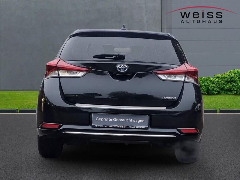 Gebraucht Toyota Auris Hybrid Team 136 PS (100 kW) 2018 Schwarz Limousine
